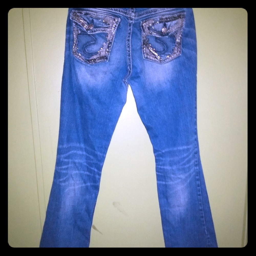 Silver Jeans size 32/33L lots of bling!!
